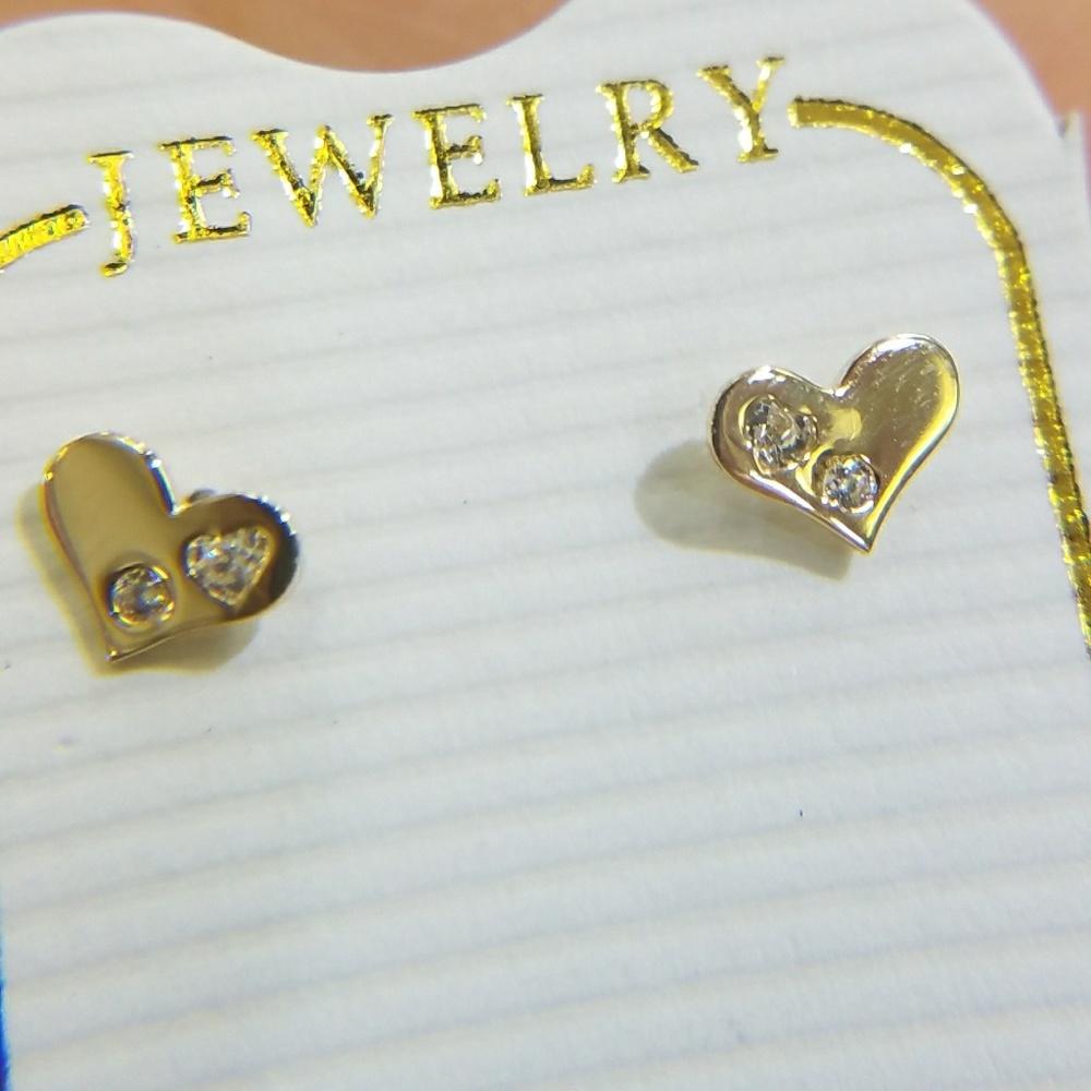 14k Solid Yellow Gold Heart Earrings - Picture 4 of 8